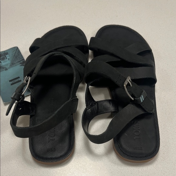 Toms Black Strappy Sandals - Picture 5 of 6